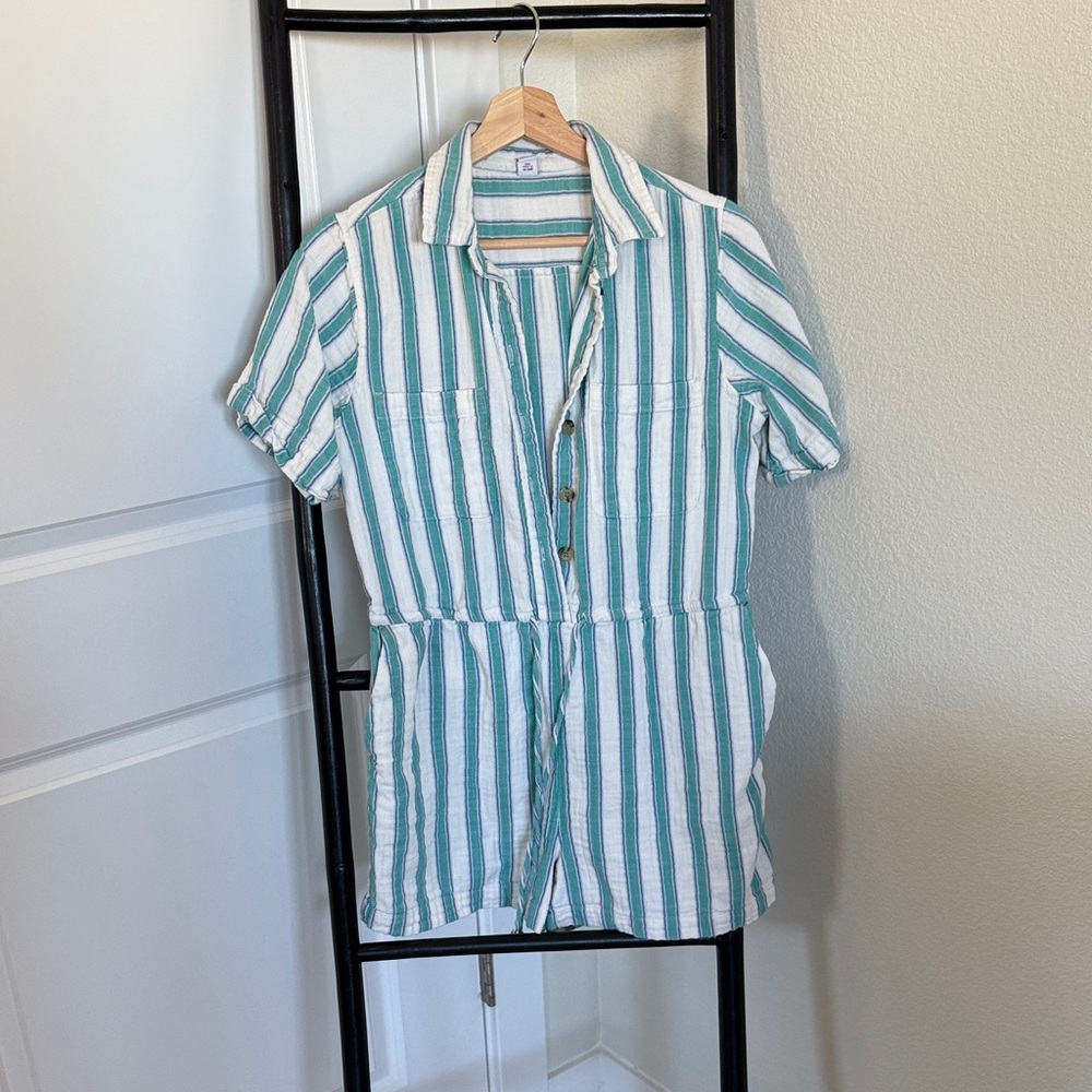 Old Navy Teal and White Striped Shirt